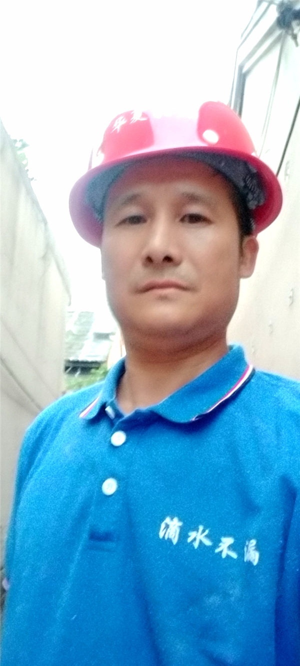 事業(yè)二部部長(zhǎng)：楊新明